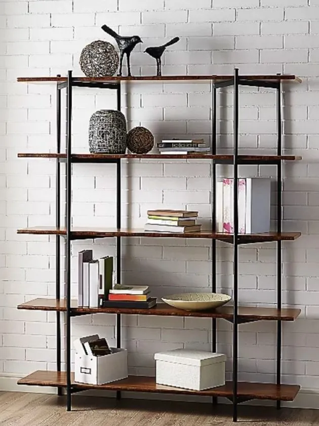 Sustainable bookshelves from Greenington