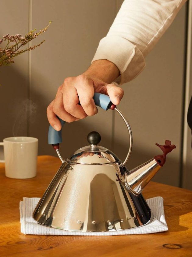 sleek metal non-toxic tea kettle