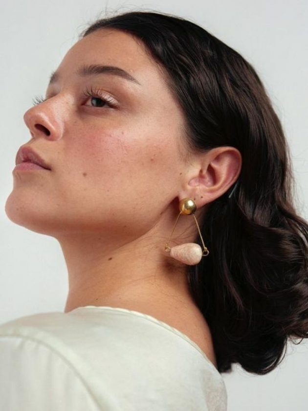 Fair trade delicate jewerly pieces from Raven + Lily