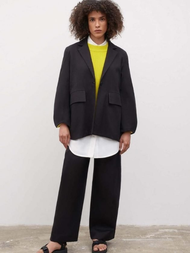 Sustainable workwear outfit from Kowtow